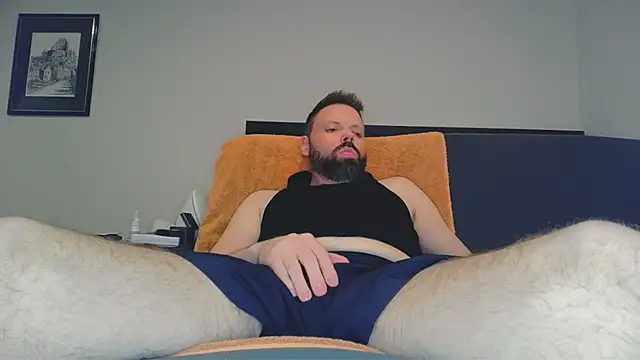 ExposureMakesMeHard online show from May 2026 01:14:02 AM