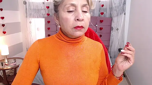 Snapshot of Afrodita_sg chatting on February 2025 05:29:01 PM Afrodita sg online show from February 2025 05:29:01 PM