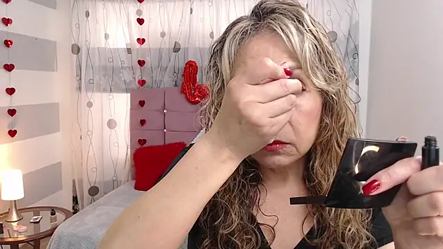 Snapshot of Afrodita_sg chatting on March 2025 04:38:02 PM Afrodita sg online show from March 2025 04:38:02 PM