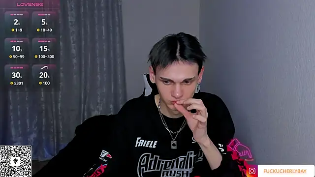 Snapshot of CHERLYBAY chatting on February 2025 12:14:01 AM CHERLYBAY online show from February 2025 12:14:01 AM