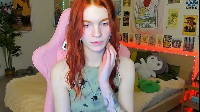 Sunny Elly online show from February 2025 12:02:02 PM