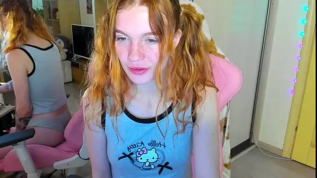 Sunny Elly online show from October 2025 08:33:02 AM