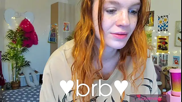 Sunny Elly online show from April 2026 06:24:01 AM