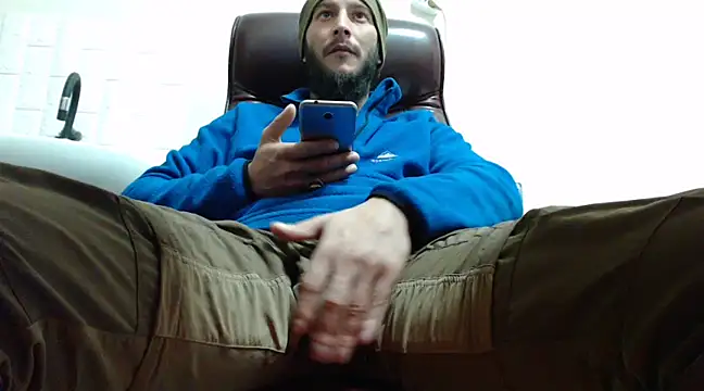 Snapshot of hardbigcock16 chatting on December 2024 11:22:02 AM hardbigcock16 online show from December 2024 11:22:02 AM