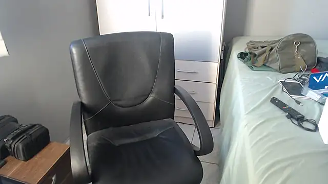 Snapshot of pepepaty chatting on November 2025 04:58:02 PM pepepaty online show from November 2025 04:58:02 PM