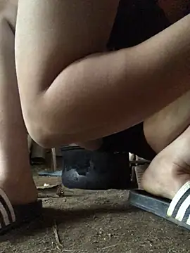 Snapshot of Lona_Lina chatting on January 2025 10:23:02 AM Lona Lina online show from January 2025 10:23:02 AM