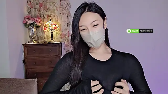 L-Moonlight online show from December 2024 12:44:02 PM