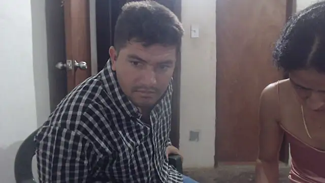 Snapshot of KateAndSimon chatting on March 2025 12:30:02 PM KateAndSimon online show from March 2025 12:30:02 PM