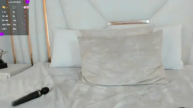 im gaby  online show from December 2024 10:03:01 AM