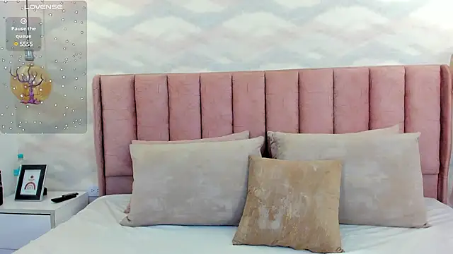 im gaby  online show from December 2024 02:39:01 PM