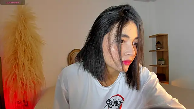 Snapshot of lilithTeen1_ chatting on October 2025 05:49:02 AM lilithTeen1 online show from October 2025 05:49:02 AM