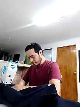 Gasparin32 online show from March 2026 07:28:02 PM