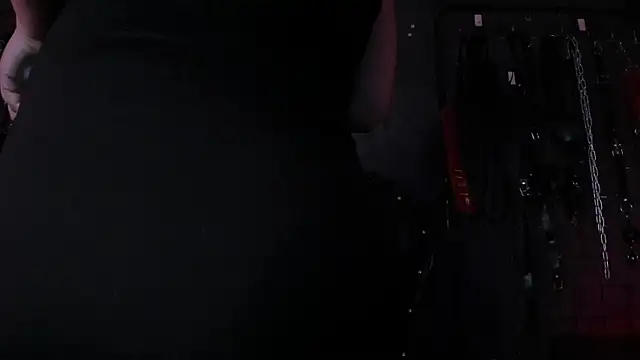 Snapshot of Carolina_Arias chatting on September 2025 09:04:02 PM Carolina Arias online show from September 2025 09:04:02 PM