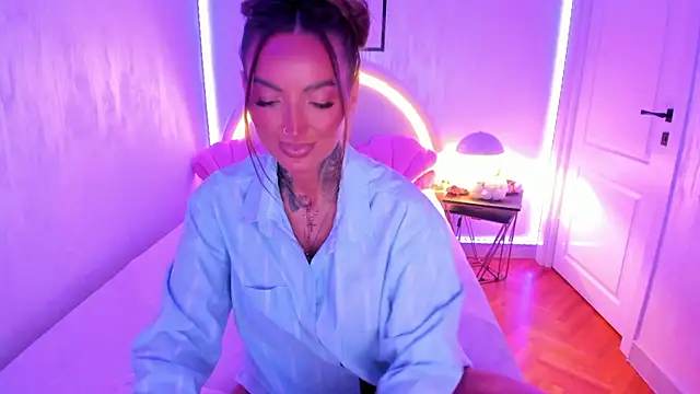 NatalyThorn88 online show from July 2026 03:15:01 AM