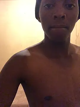 Snapshot of thekidrose chatting on January 2026 02:17:01 AM thekidrose online show from January 2026 02:17:01 AM