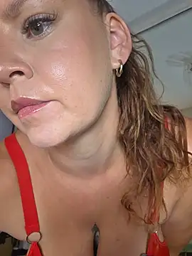 Snapshot of Sweety__venus chatting on July 2026 08:33:02 PM Sweety venus online show from July 2026 08:33:02 PM