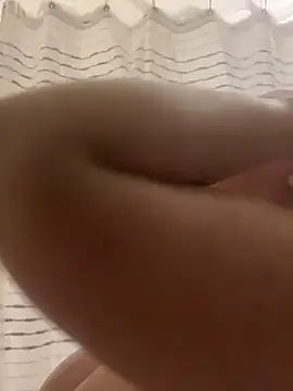 Snapshot of Princess_Peach69 chatting on November 2025 01:44:02 AM Princess Peach69 online show from November 2025 01:44:02 AM