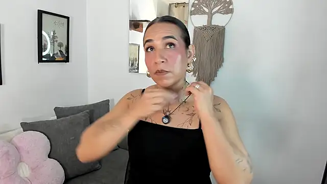 electra hunt online show from May 2026 09:50:02 AM