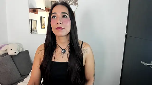 electra hunt online show from June 2026 12:13:02 AM