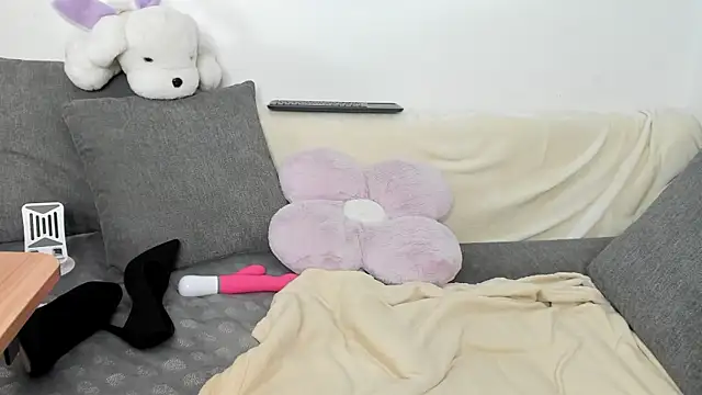 electra hunt online show from July 2026 01:58:33 AM