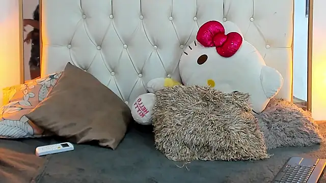 Snapshot of camila_sex_latina chatting on January 2025 02:42:01 AM camila sex latina online show from January 2025 02:42:01 AM