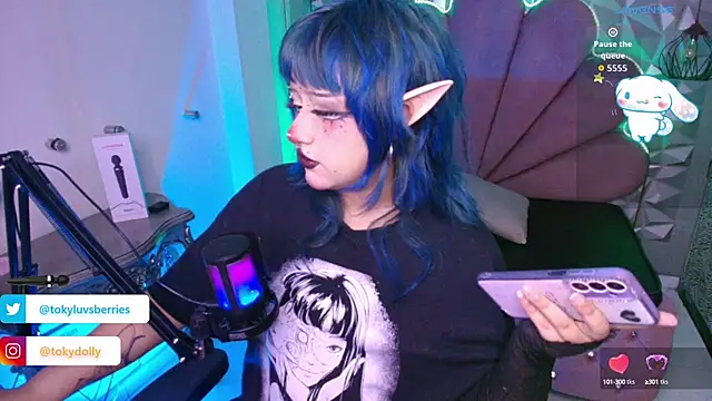 toky doll online show from September 2025 08:01:02 PM