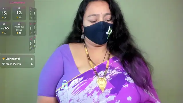 Snapshot of neelu-hoty chatting on June 2026 08:17:02 AM neelu-hoty online show from June 2026 08:17:02 AM