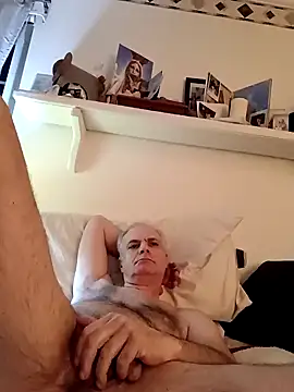 Snapshot of Hand69someguy chatting on December 2024 06:54:01 AM Hand69someguy online show from December 2024 06:54:01 AM