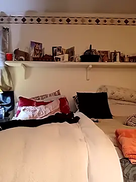 Snapshot of Hand69someguy chatting on March 2025 08:33:02 AM Hand69someguy online show from March 2025 08:33:02 AM