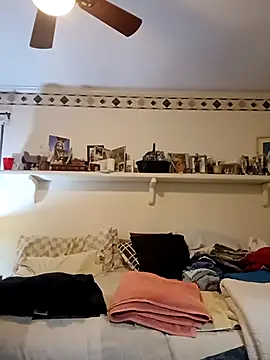 Snapshot of Hand69someguy chatting on October 2025 11:01:02 PM Hand69someguy online show from October 2025 11:01:02 PM