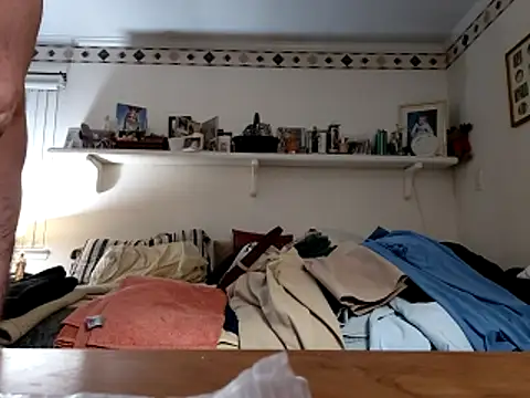 Hand69someguy online show from May 2026 03:13:01 AM