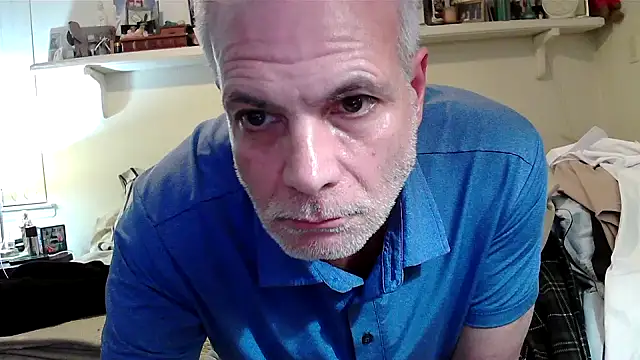 Hand69someguy online show from May 2026 02:17:01 AM