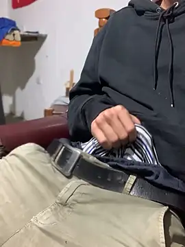 Snapshot of 27powercm chatting on February 2025 04:26:01 AM 27powercm online show from February 2025 04:26:01 AM