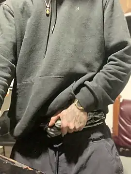 Snapshot of 27powercm chatting on March 2025 04:27:02 AM 27powercm online show from March 2025 04:27:02 AM