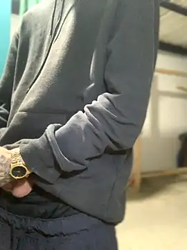 Snapshot of 27powercm chatting on September 2025 04:16:01 AM 27powercm online show from September 2025 04:16:01 AM