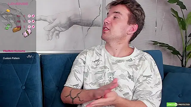 Snapshot of ArthurWhitee chatting on March 2025 10:00:02 AM ArthurWhitee online show from March 2025 10:00:02 AM