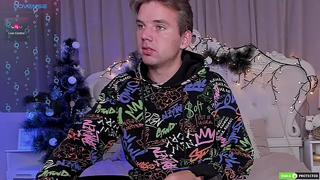 Snapshot of ArthurWhitee chatting on December 2025 03:15:01 AM ArthurWhitee online show from December 2025 03:15:01 AM