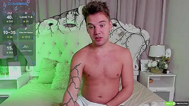 Snapshot of ArthurWhitee chatting on January 2026 03:12:02 AM ArthurWhitee online show from January 2026 03:12:02 AM