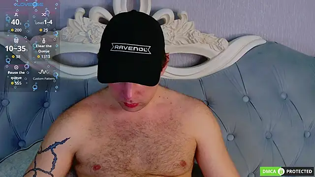 ArthurWhitee online show from March 2026 09:03:01 AM