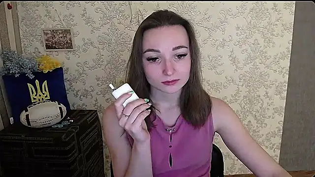  Barbie Kiss  online show from January 2025 09:21:02 AM