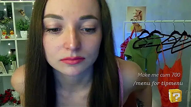  Barbie Kiss  online show from April 2026 06:16:02 PM