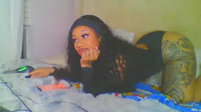 Snapshot of XenaIsland chatting on December 2024 09:21:02 AM XenaIsland online show from December 2024 09:21:02 AM