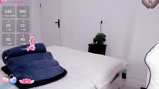 paopao-a online show from February 2025 11:55:02 PM