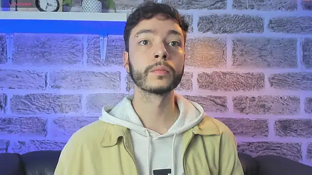 Snapshot of noah_ricci chatting on November 2025 12:04:01 PM noah ricci online show from November 2025 12:04:01 PM