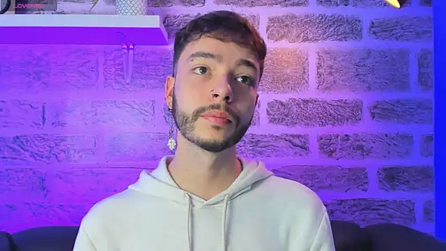 Snapshot of noah_ricci chatting on December 2025 12:10:01 PM noah ricci online show from December 2025 12:10:01 PM