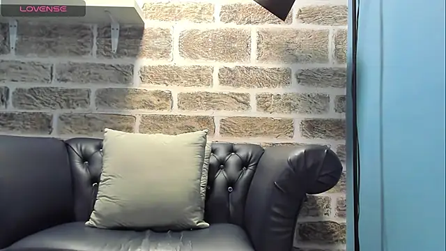 Snapshot of noah_ricci chatting on February 2026 02:10:01 PM noah ricci online show from February 2026 02:10:01 PM