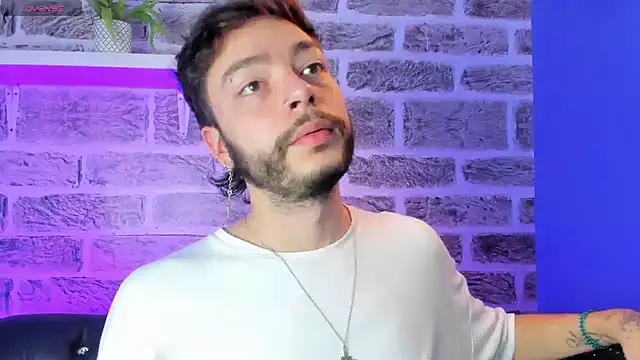 Snapshot of noah_ricci chatting on February 2026 12:04:01 PM noah ricci online show from February 2026 12:04:01 PM