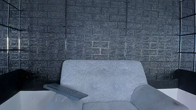 Snapshot of Hanna_lens chatting on October 2025 06:54:01 PM Hanna lens online show from October 2025 06:54:01 PM