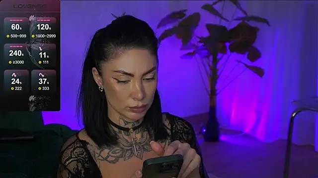 angelinaRae online show from December 2024 05:04:02 PM