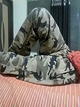 Snapshot of Chocolate_stud10 chatting on March 2025 06:43:01 PM Chocolate stud10 online show from March 2025 06:43:01 PM